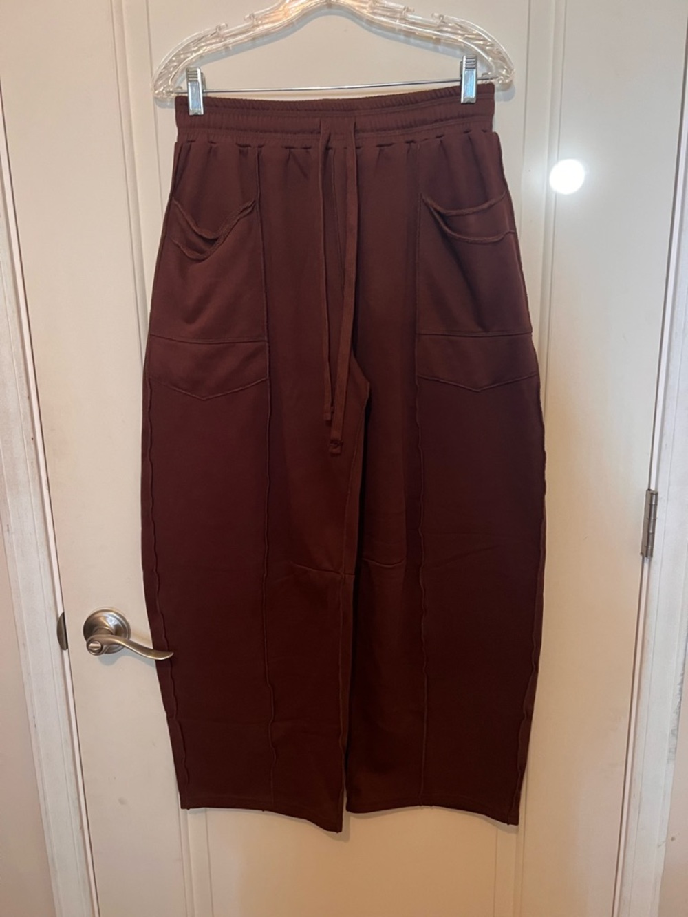 Nirovien Women’s Barrel Sweatpants